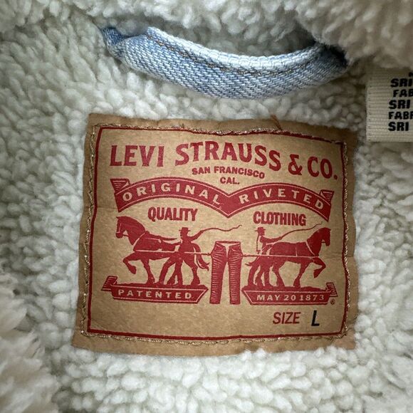 Vintage Levi's Sherpa Denim Jacket Trucker Size Large Red Tab - Picture 6 of 11